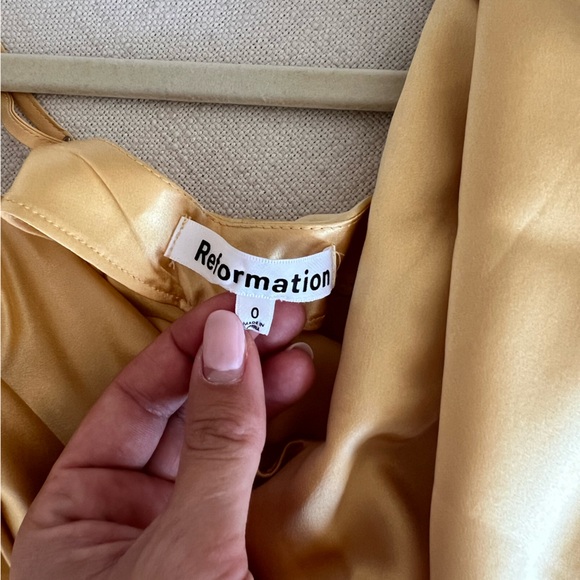 Reformation Ronda Asymmetrical Cowl-Neck Silk Maxi Dress - Picture 3 of 4